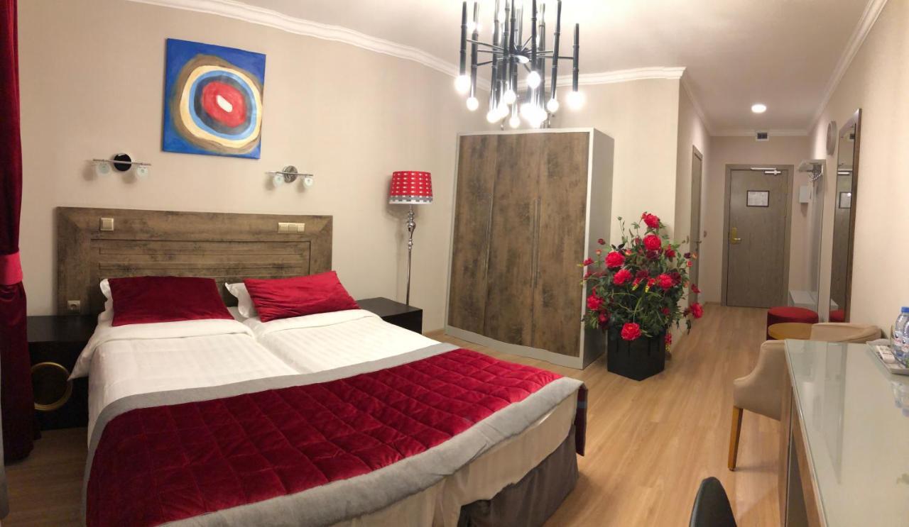 Grace Point Hotel Astana Værelse billede