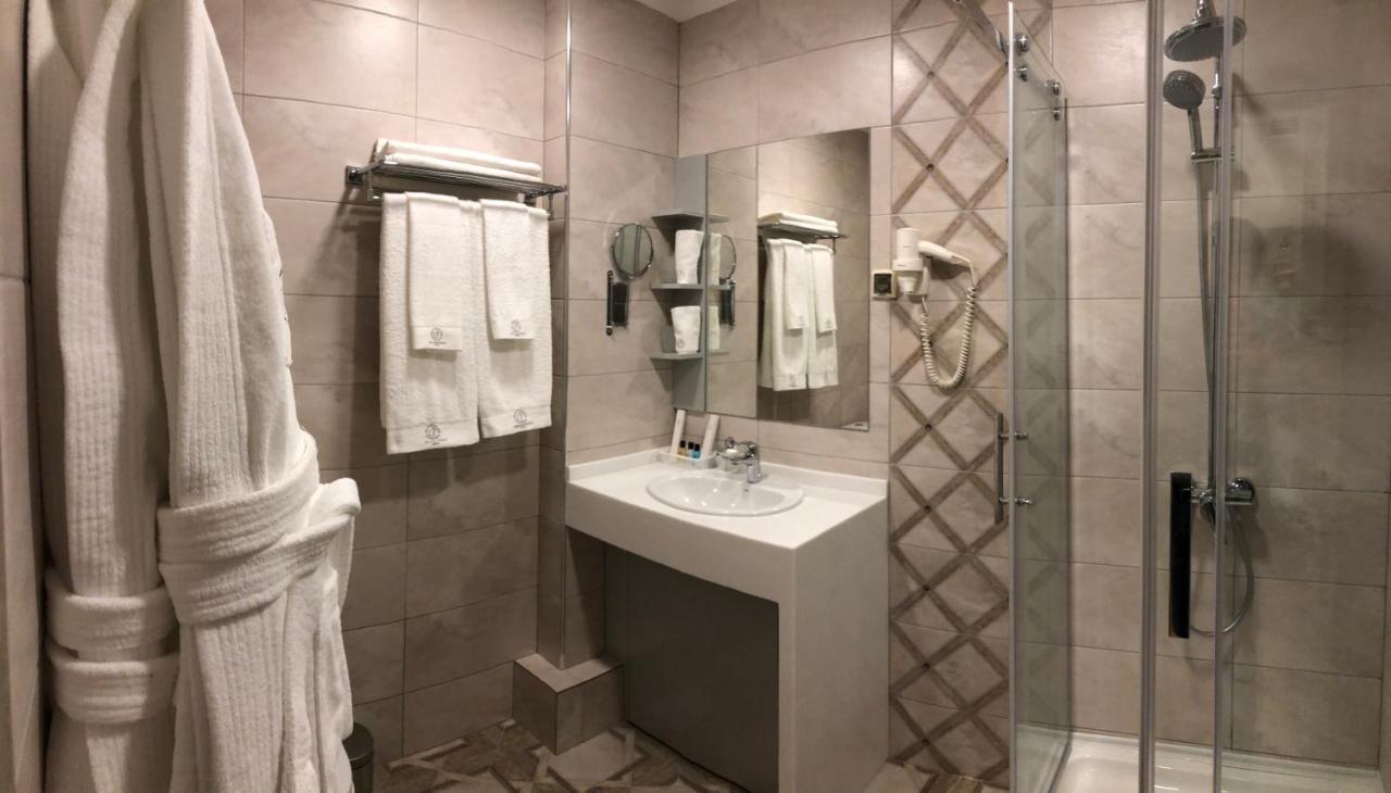 Grace Point Hotel Astana Værelse billede